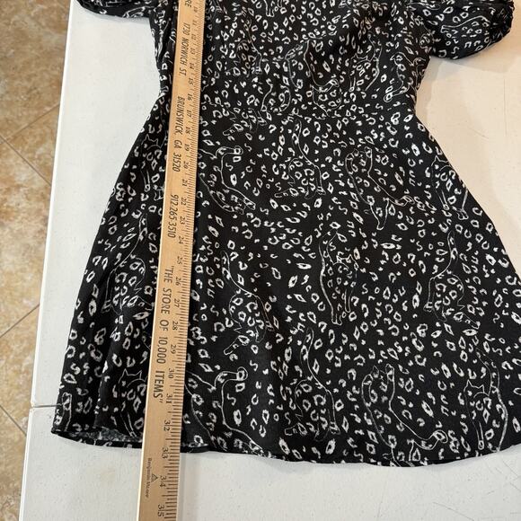Ted Baker Exaggerated Sleeve Abstract Cat Print Mini Dress Sz 2 US S Black Raayy - Picture 14 of 16